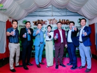 Bùng nổ cảm xúc trong đêm Tiệc Tất Niên Vital Noni