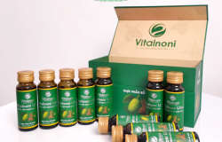Nước cốt nhàu Vitalnoni: thành phần, cách dùng đúng và ai nên thận trọng
