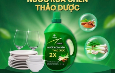 Nước rửa chén thảo dược can 2 lít – Sạch bóng, khử mùi tanh, dịu nhẹ cho da tay