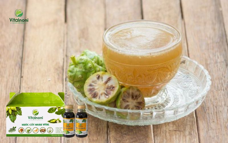 Cách làm nước ép nhàu nguyên chất